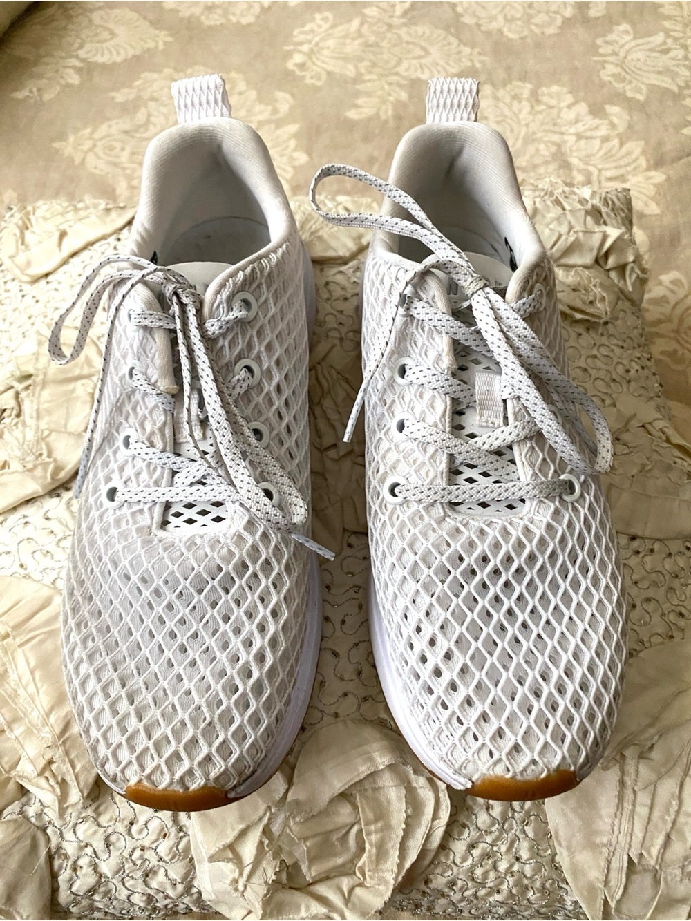 NoBull White Diamond Mesh Knit Lightweight Athletic Sneakers Size 8